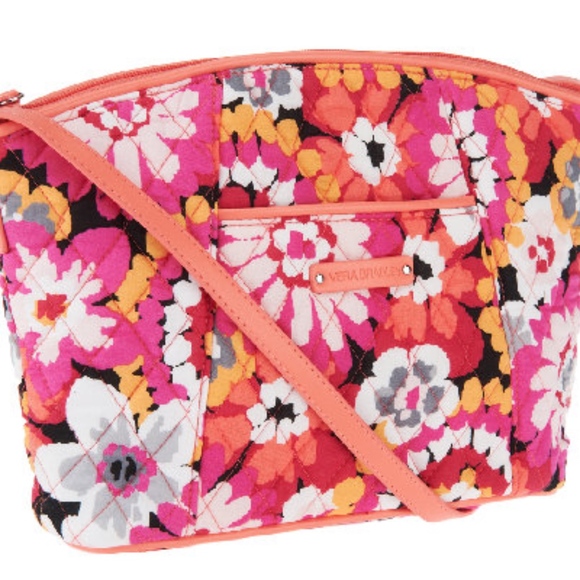 Vera Bradley Handbags - Vera Bradley Curvy Crossbody Pixie Booms $55